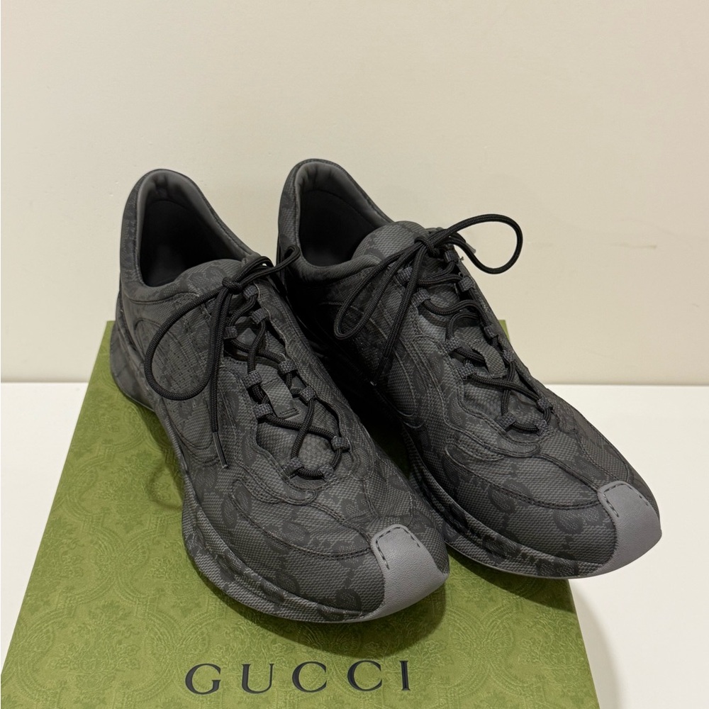 Gucci Men's Runner Black Patterned Sneakers